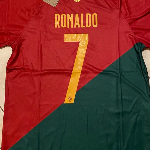 Portugal Cristiano Ronaldo # 7 Jersey , Unisex - Picture 2 of 13